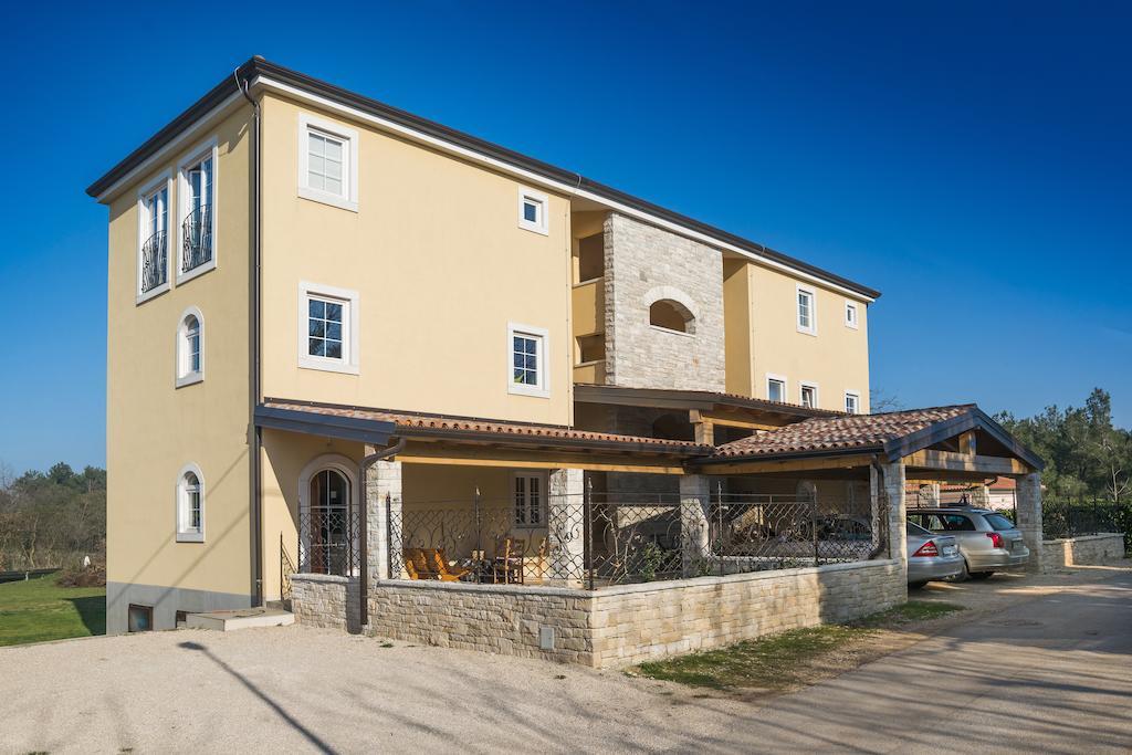 Apartments & Rooms Buoni Amici Murine Exterior foto